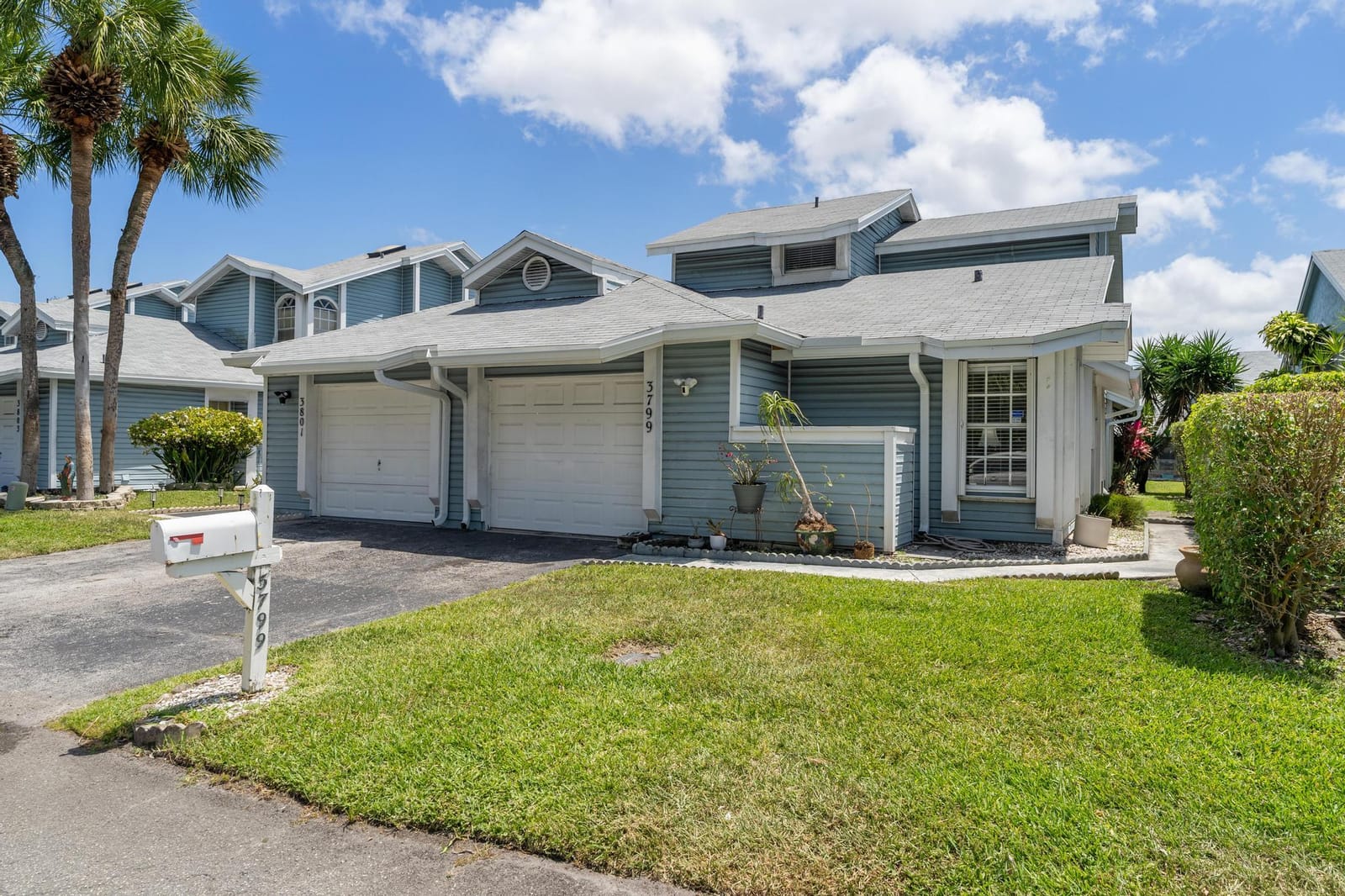 3799 Island Club Circle E, Lake Worth, FL 33462