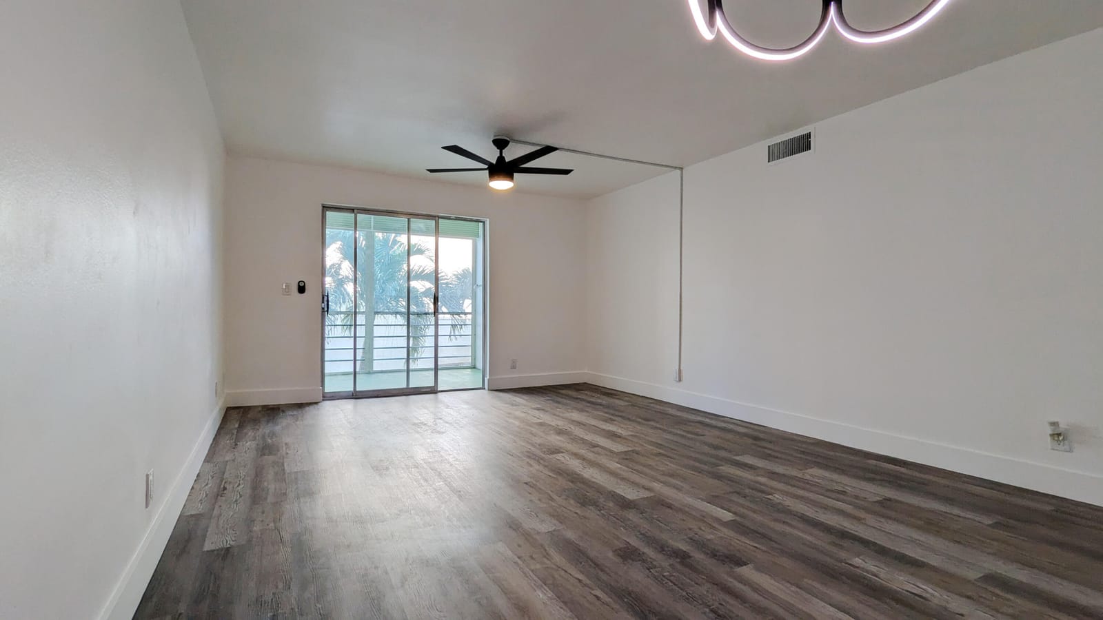 2601 NE 3rd Court 210, Boynton Beach, FL 33435 photo 4