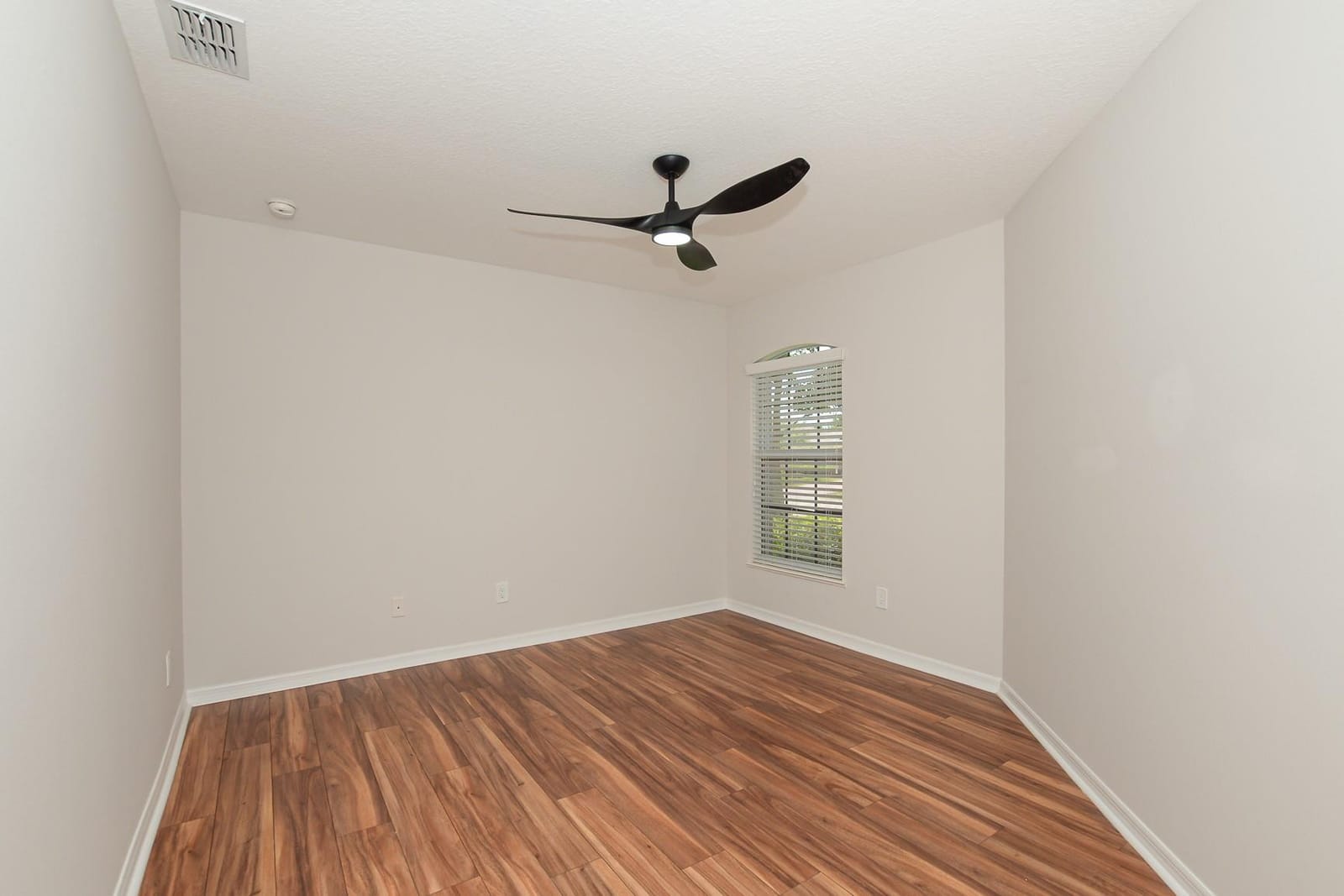 590 Valencia Circle, Vero Beach, FL 32968 photo 19