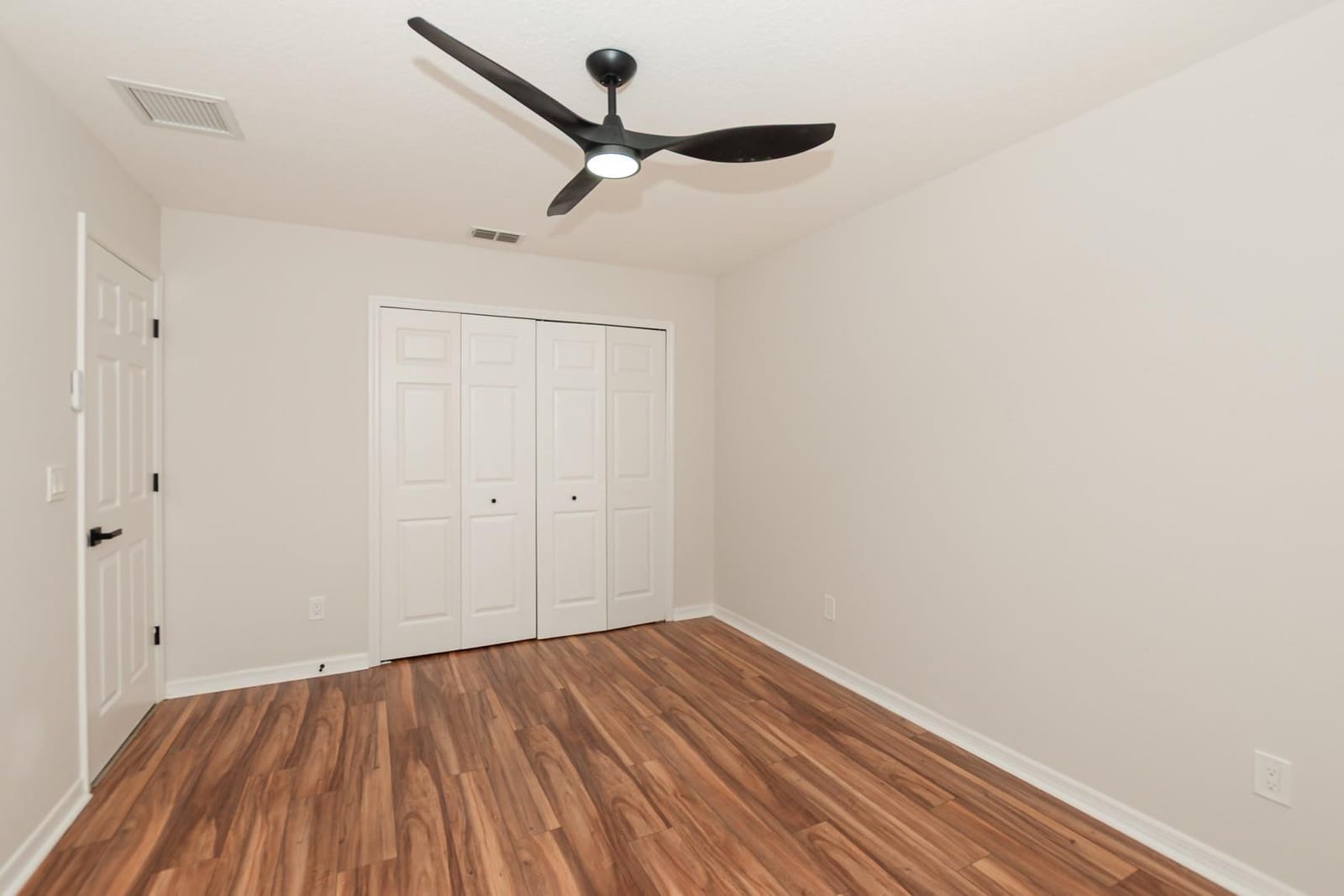 590 Valencia Circle, Vero Beach, FL 32968 photo 22