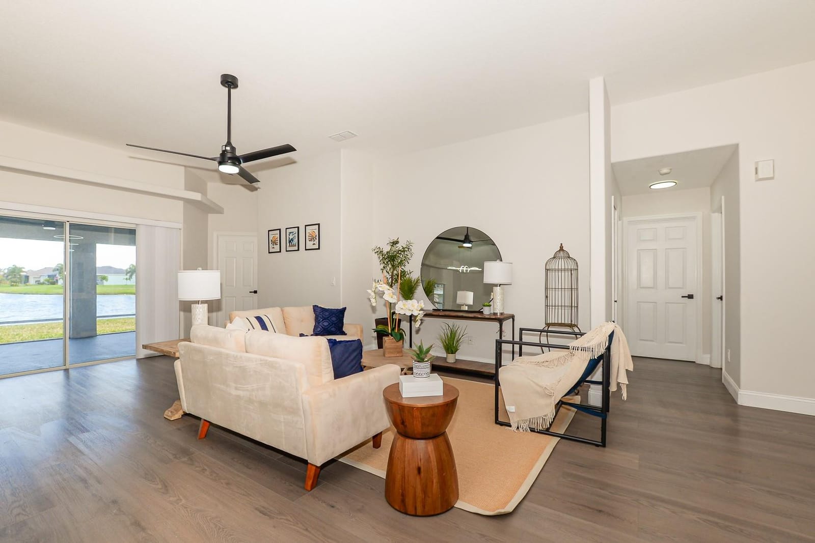 590 Valencia Circle — photo 6