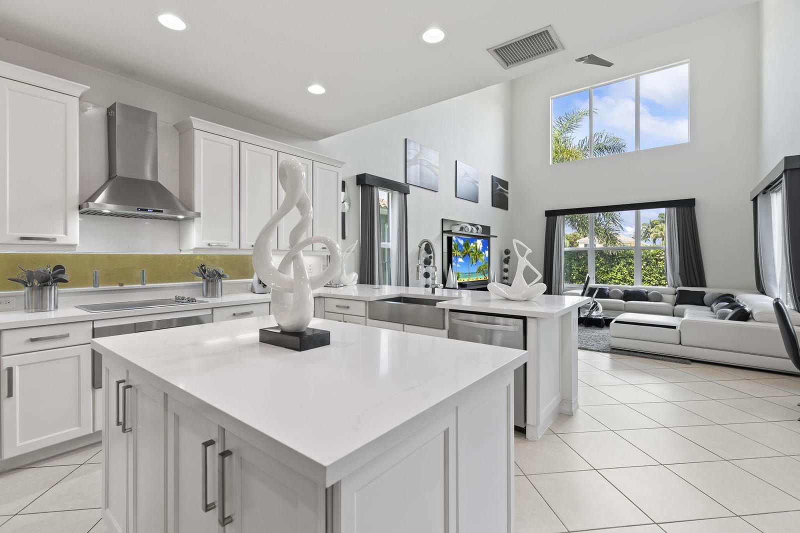 8183 Venosa Haven Terrace — photo 10