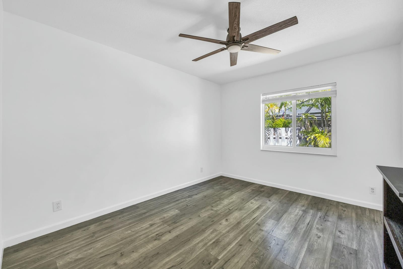 11 Hemlock Lane, Tequesta, FL 33469 photo 16