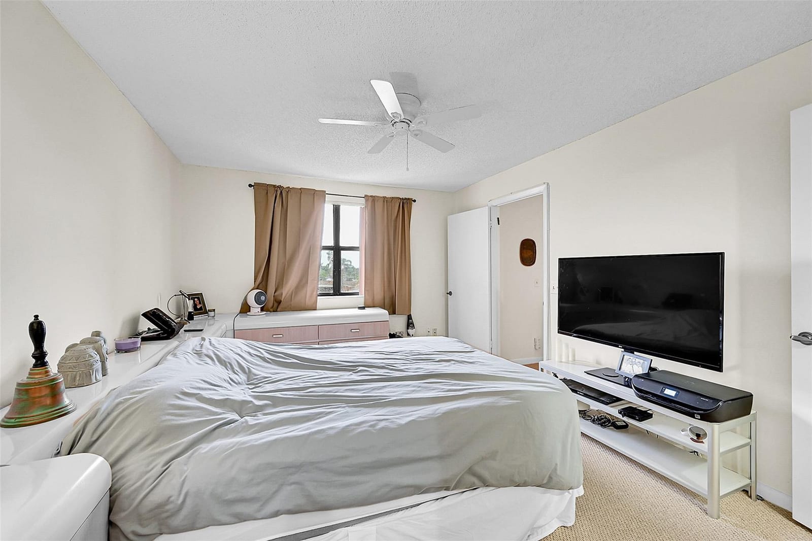 2711 NW 104th Avenue 302, Sunrise, FL 33322 photo 4