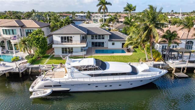 2320 NE 32nd Court, Lighthouse Point, FL 33064