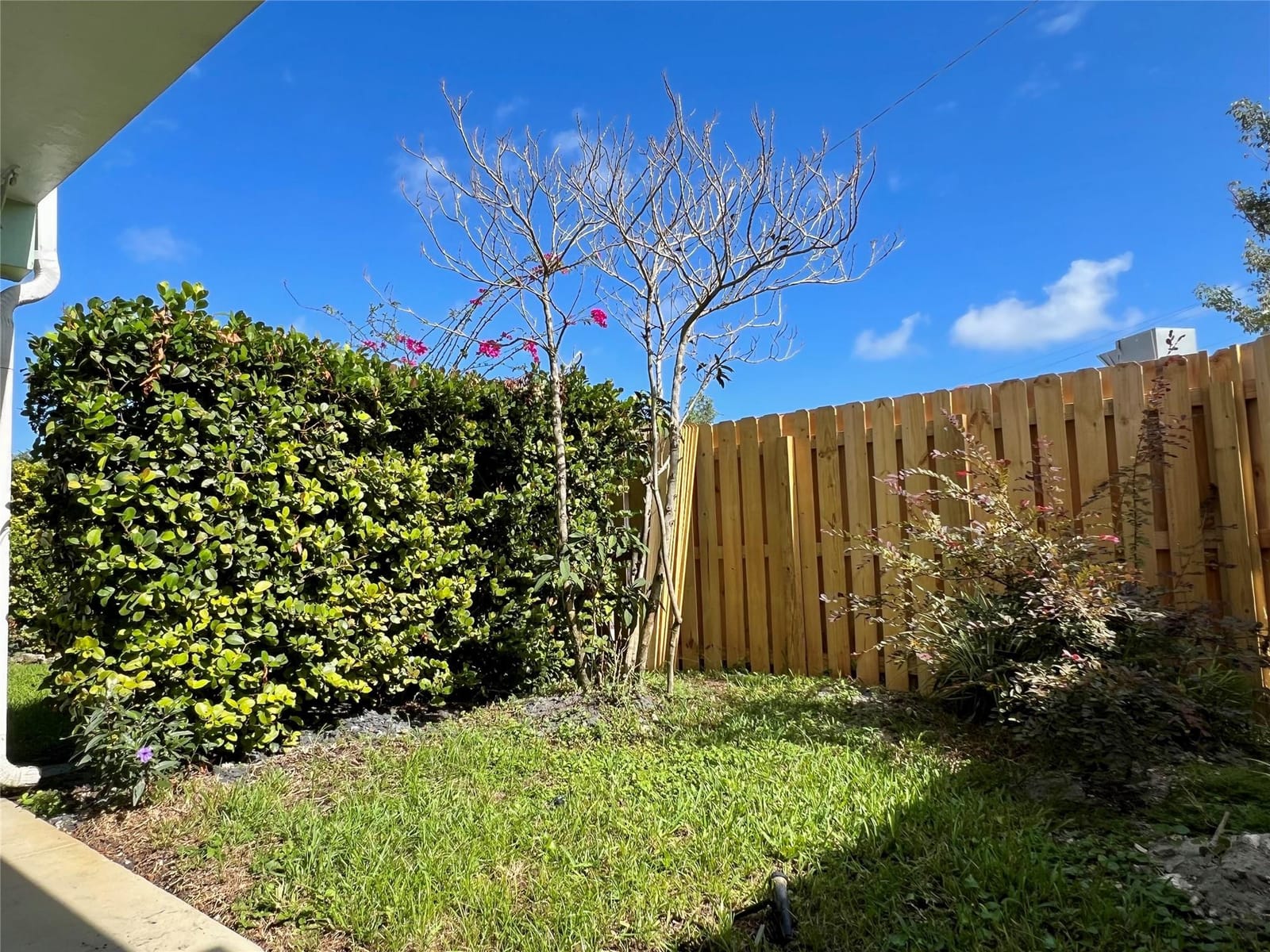 2124 NE 5th Avenue 107, Wilton Manors, FL 33305 photo 17