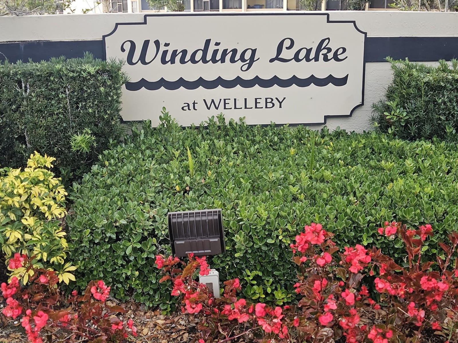 10003 Winding Lake Road 105, Sunrise, FL 33351