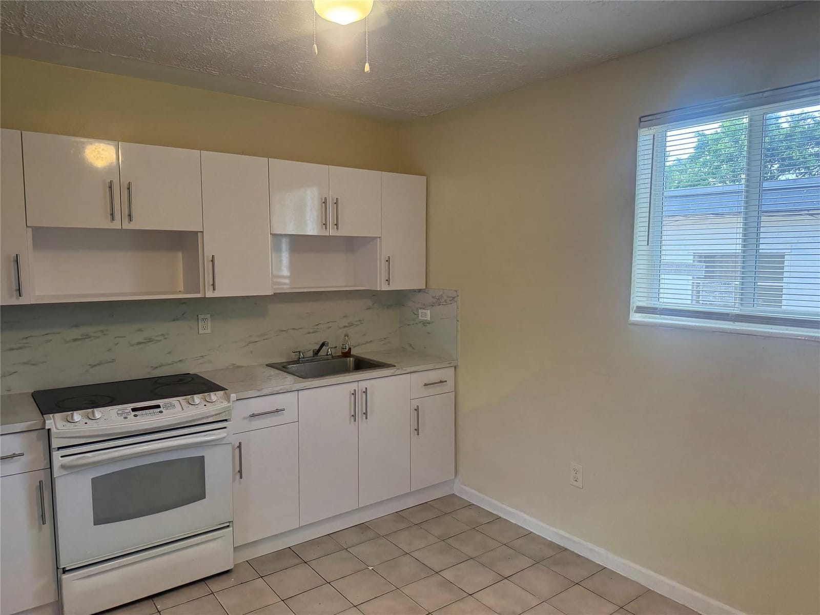 2986 NW 91st Street, Miami, FL 33147 photo 19