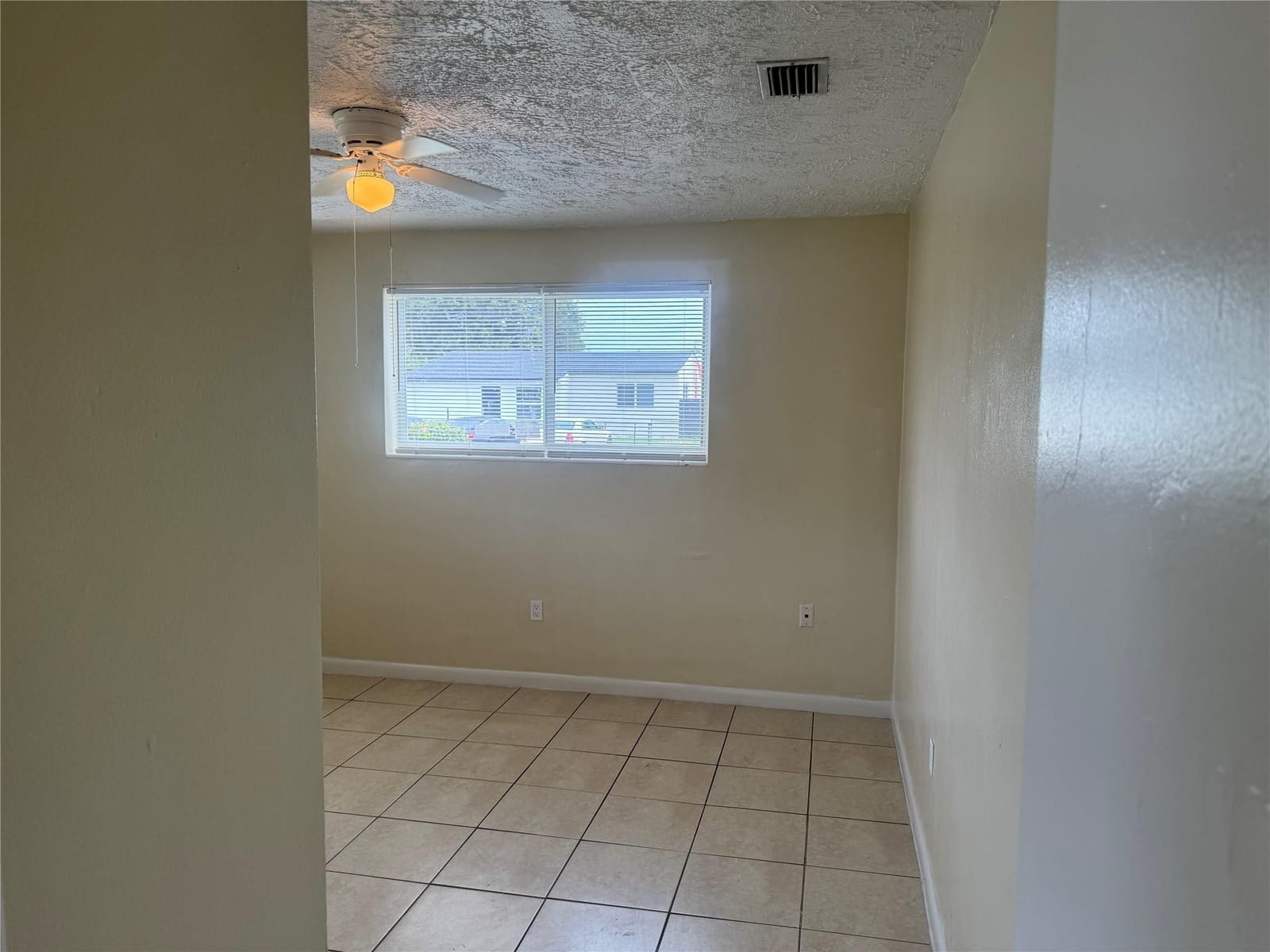 2986 NW 91st Street, Miami, FL 33147 photo 5