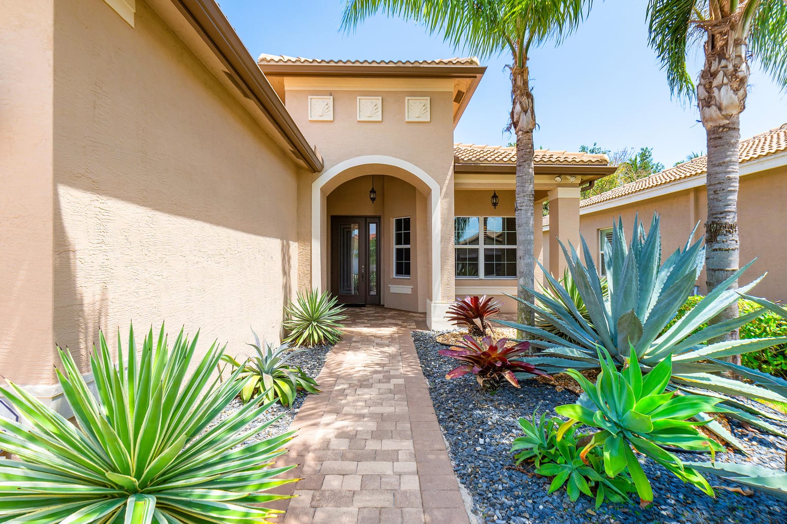 12102 Neptune Peak Drive — photo 4