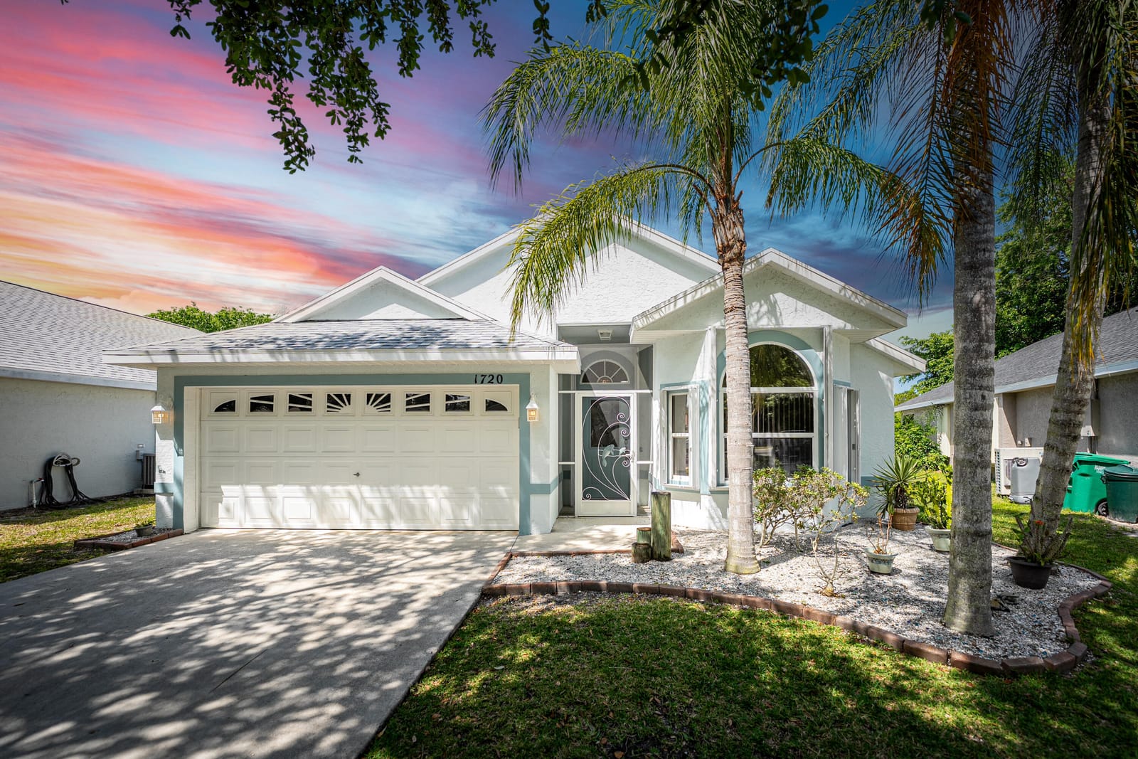 3 bedroom home for sale at 1720 Pondberry, Port St Lucie, FL 34952 — $359,000
