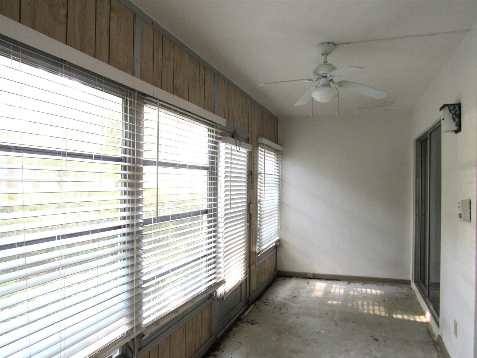 3001 Portofino Isle F1 — photo 5