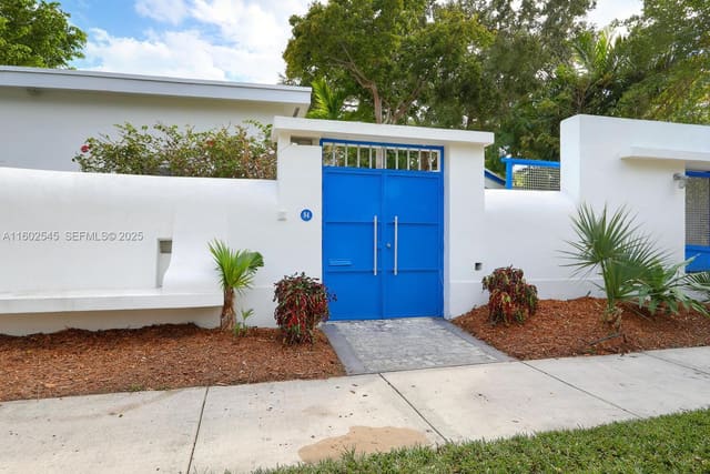 84 W Shore Drive, sold in Bay Heights 1st Addn, Miami, FL