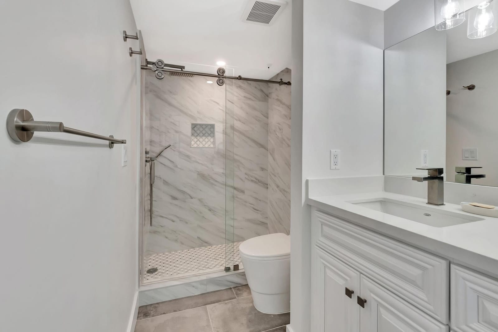899 Jeffery Street 708, Boca Raton, FL 33487 photo 24