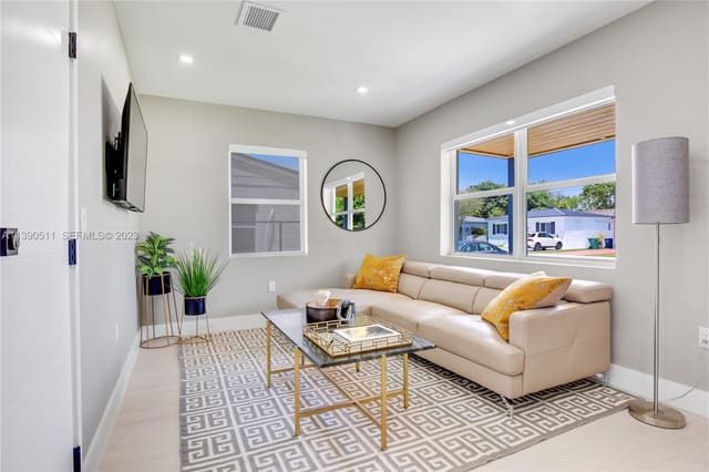 6428 SW 23rd Street 6428, Miami, FL 33155