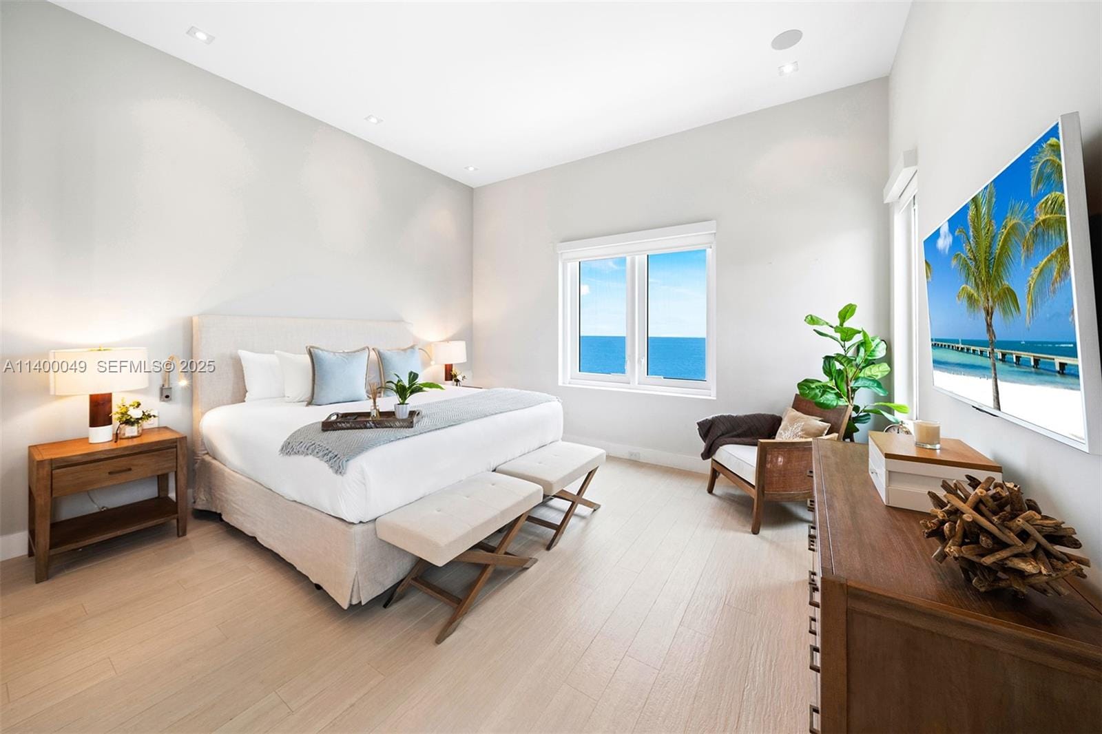 2301 Collins Avenue 1609 — photo 3