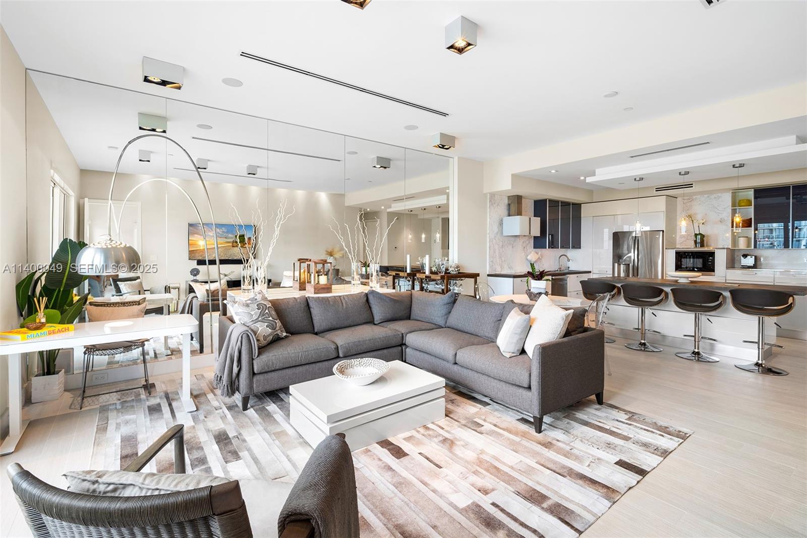 2301 Collins Avenue 1609, Miami Beach, FL 33139, Miami Beach