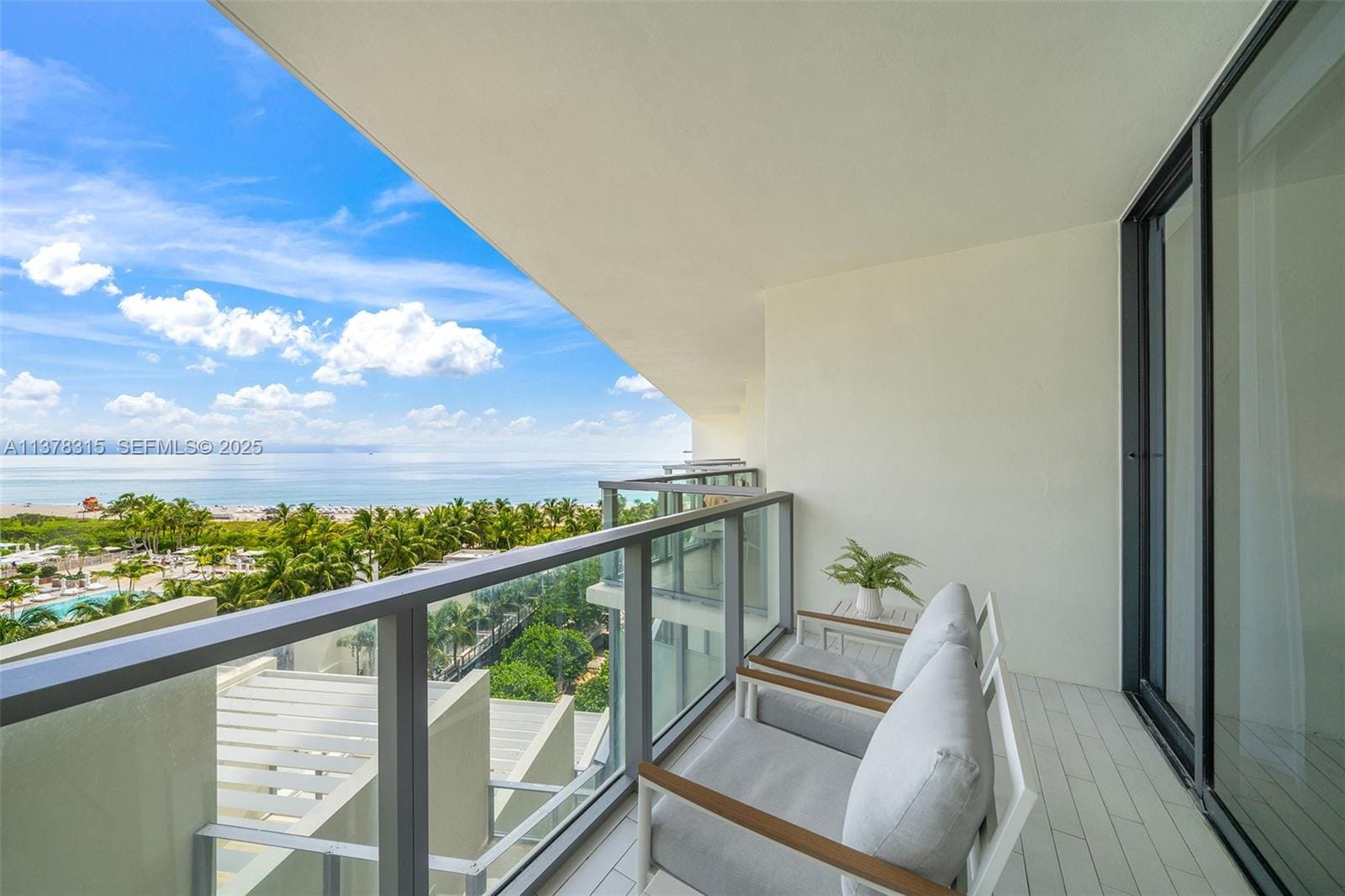 2201 Collins Avenue 811, Miami Beach, FL 33139 photo 17