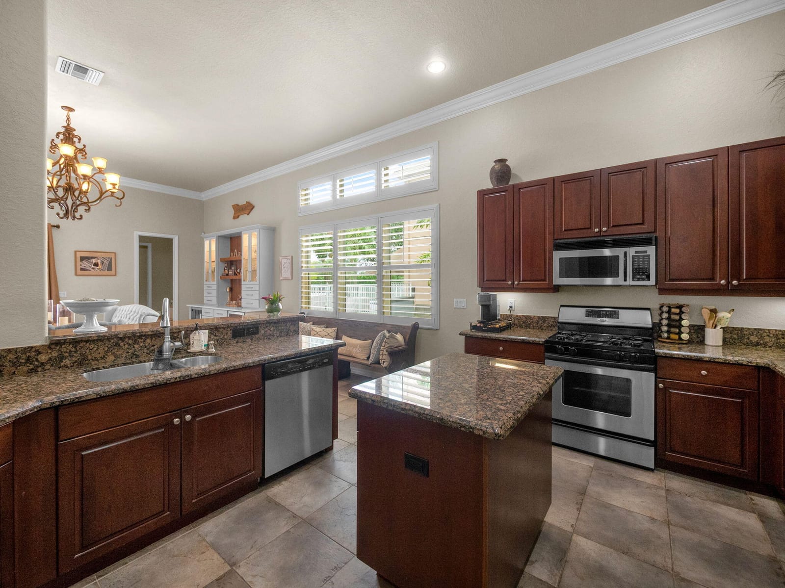 1289 Beacon Circle, Wellington, FL 33414 photo 5
