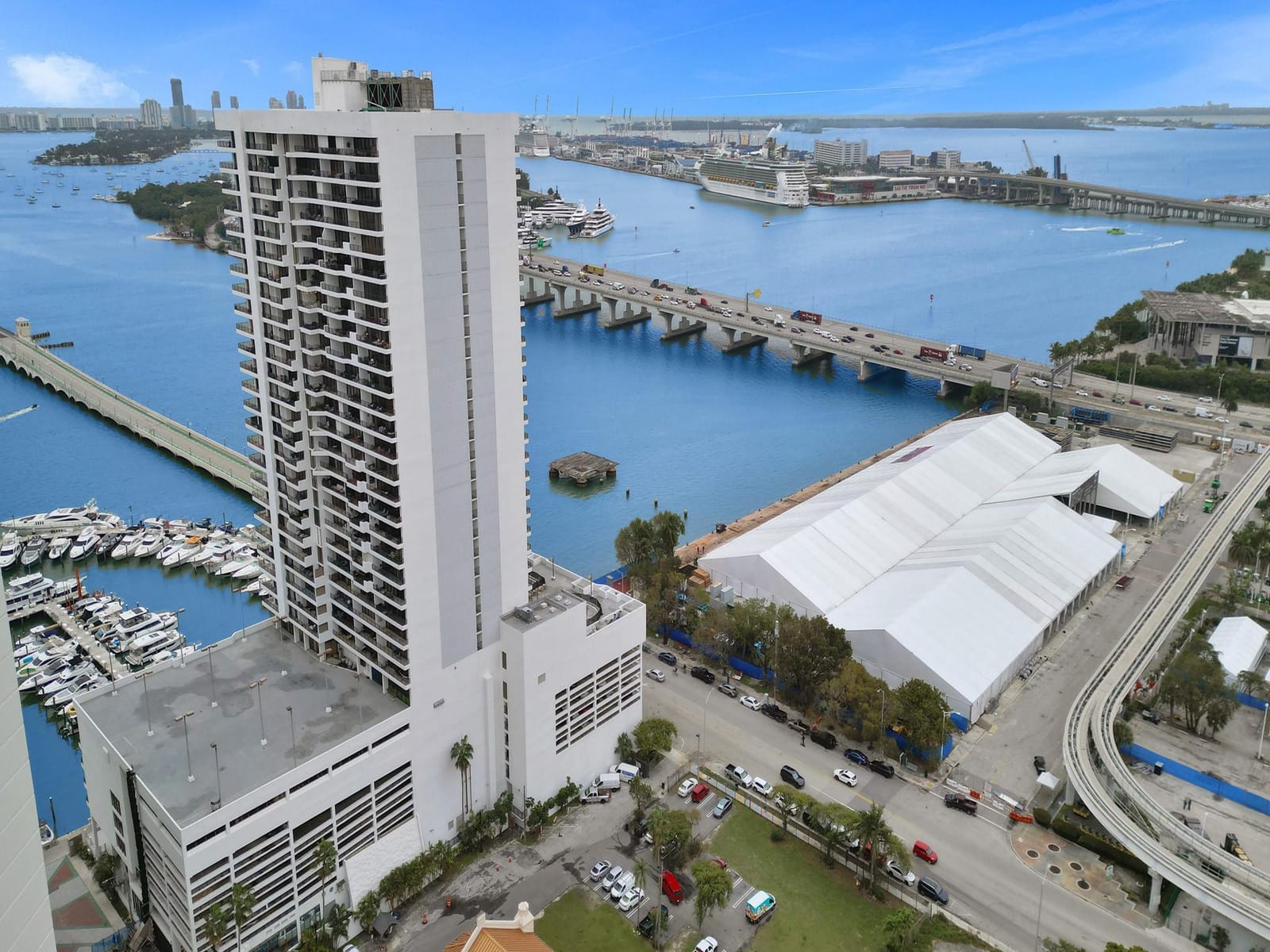 555 NE 15th Street T4(704), Miami, FL 33132 photo 24