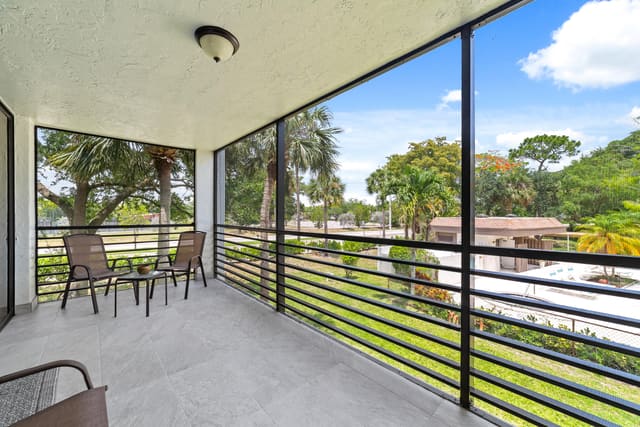 7579 NW 79th Avenue 201, sold in Bonaire At Woodmont No 5-, Tamarac, FL