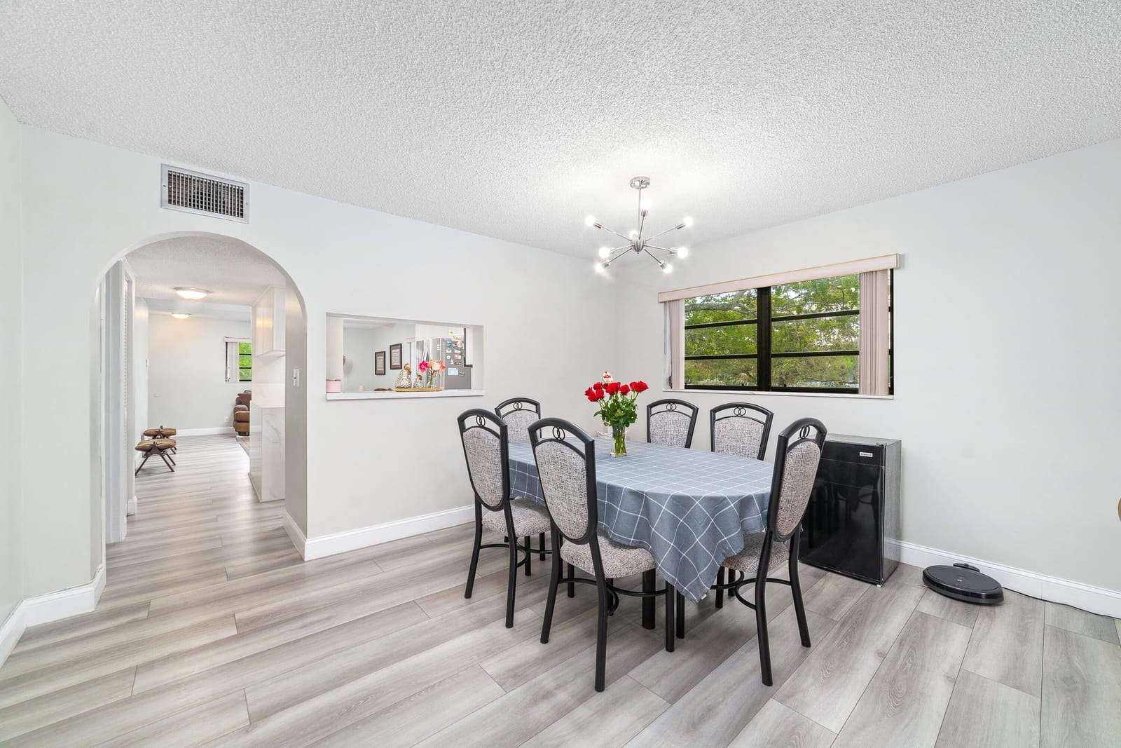 7579 NW 79th Avenue 201, Tamarac, FL 33321 photo 4