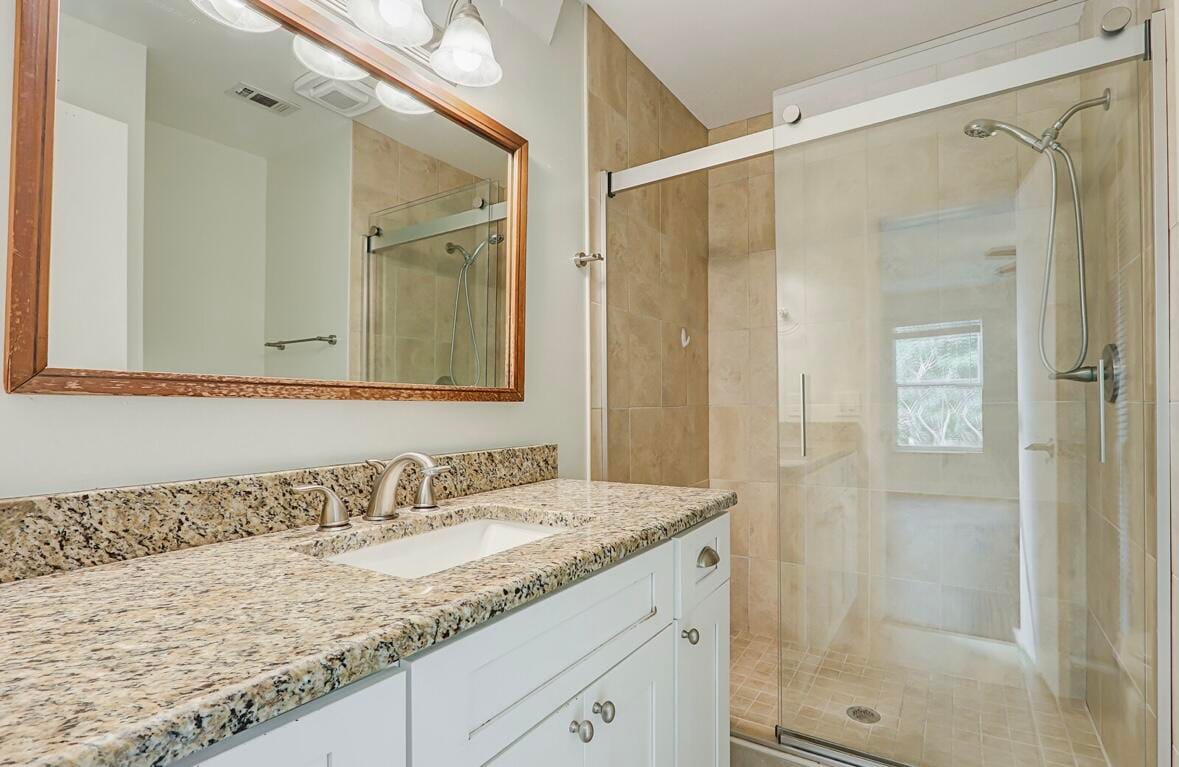 8164 Se Croft Circle B-4 — photo 12