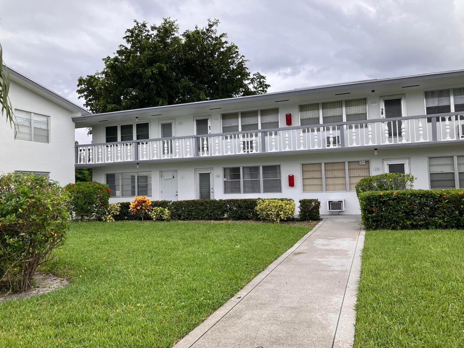 160 Andover G, West Palm Beach, FL 33417 photo 2