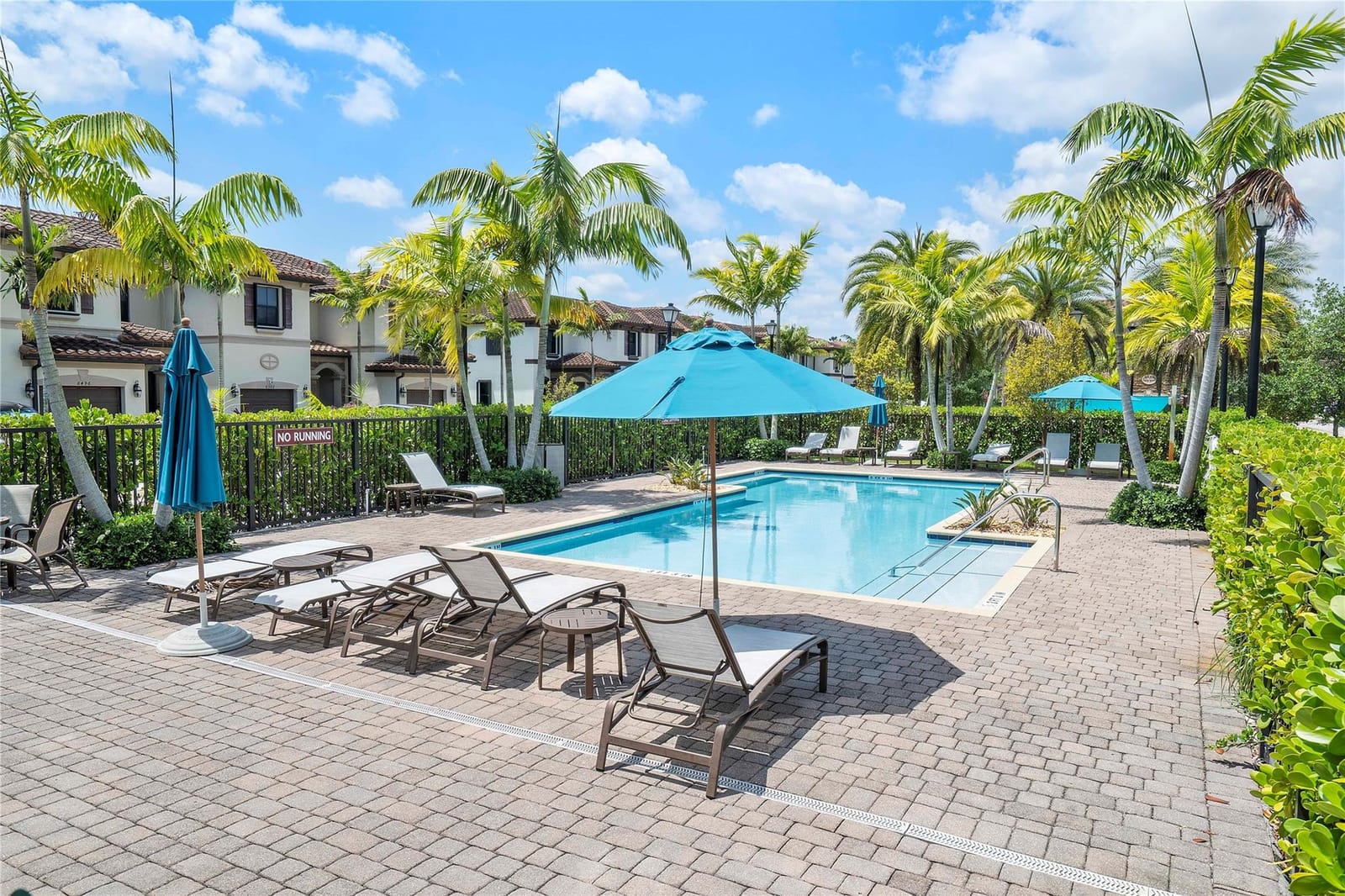 4990 Loebner Terrace, Davie, FL 33314 photo 27