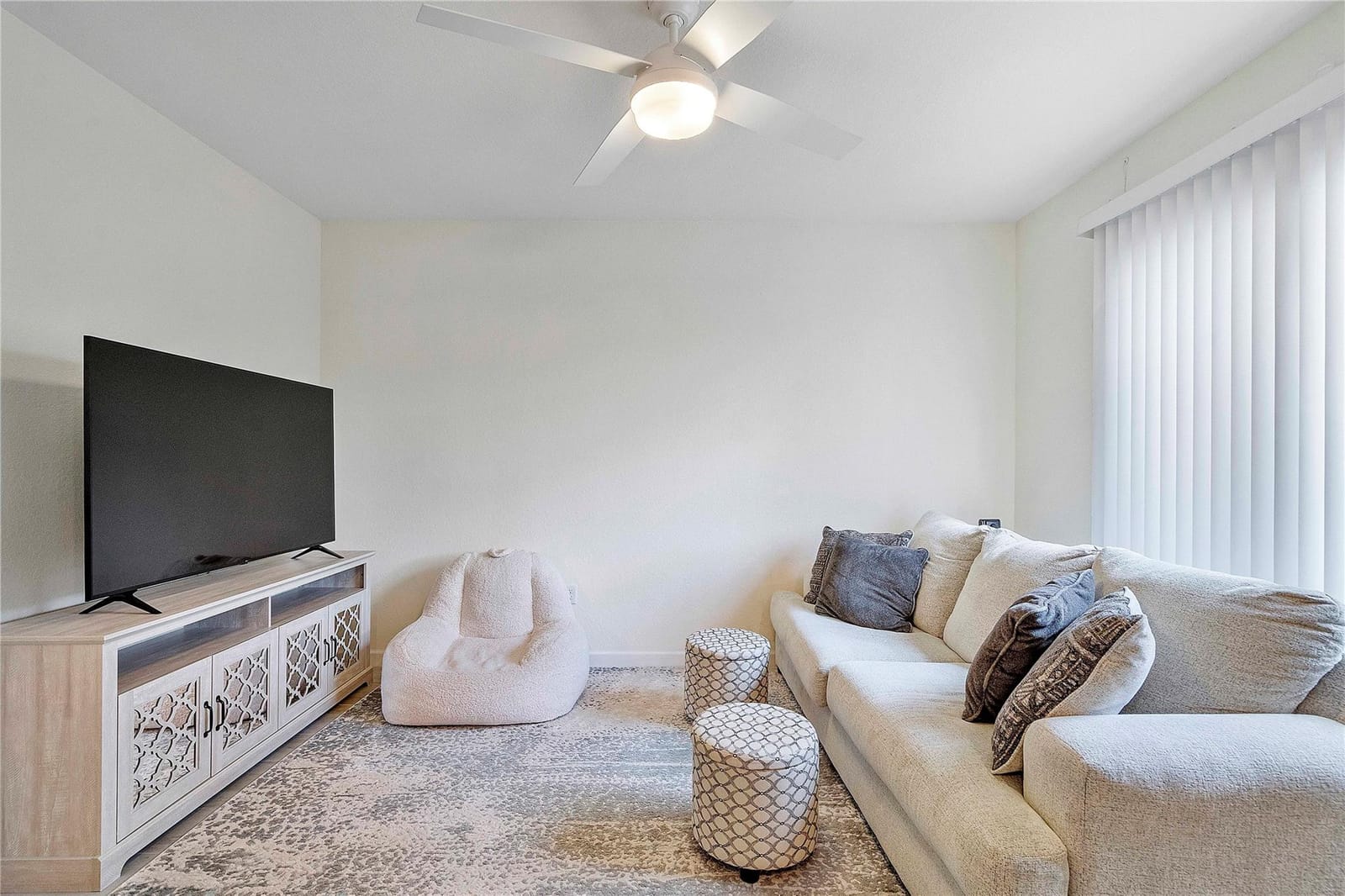4990 Loebner Terrace — photo 9