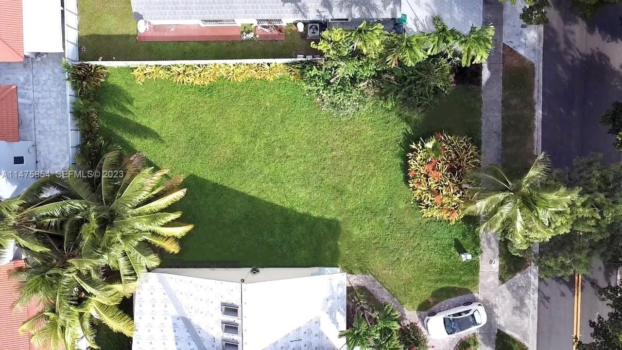 150 NW Terrace, Miami Lakes, FL 33018 photo 2