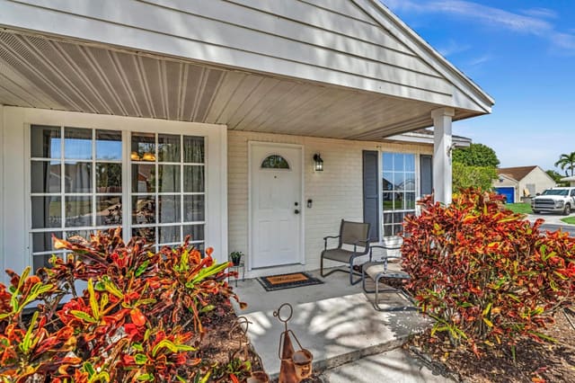 8727 Spring Valley Drive, sold in Waterchase West, Boynton Beach, FL
