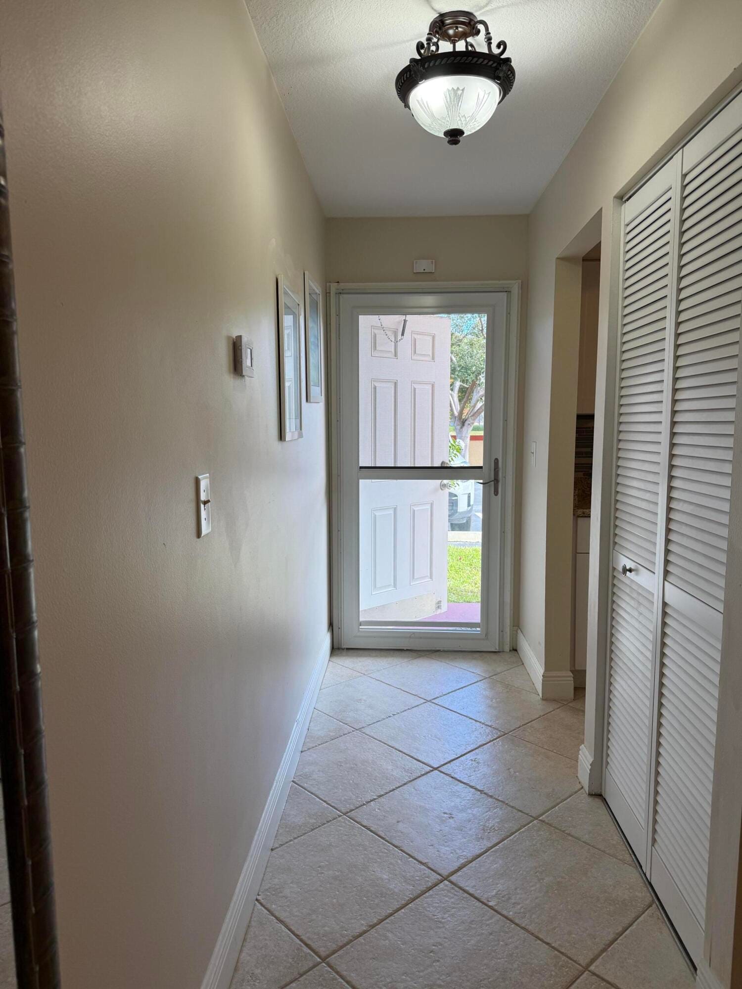 1961 SW Palm City Road 31-C — photo 4