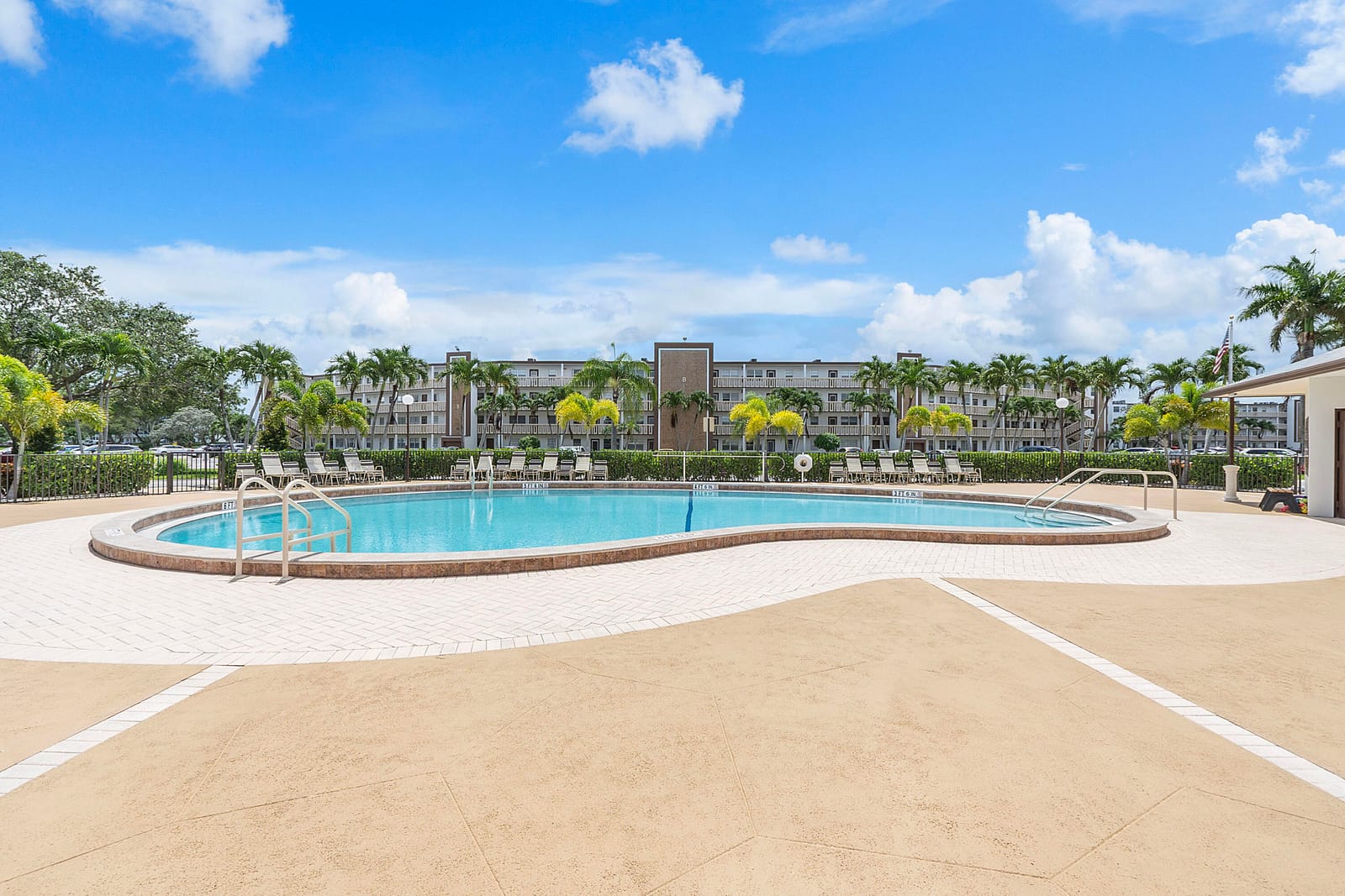 1021 Guildford B 1021, Boca Raton, FL 33434 photo 1