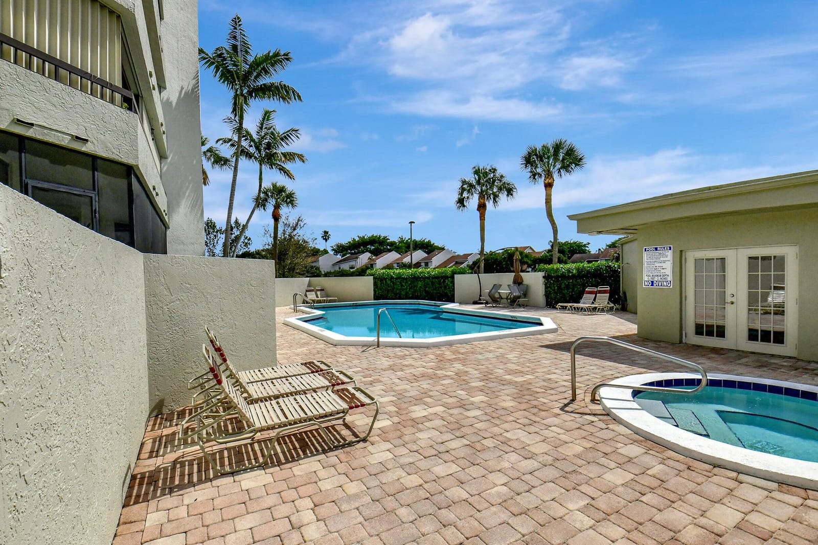 6372 La Costa Drive 302, Boca Raton, FL 33433 photo 2