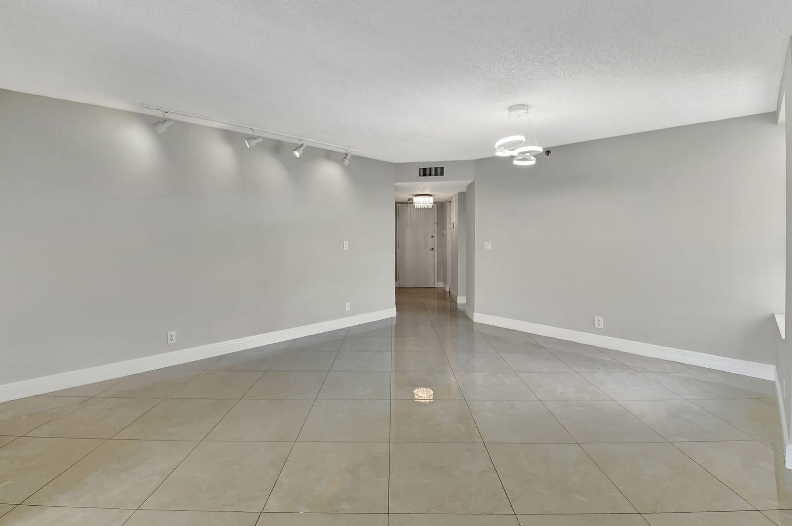 6372 La Costa Drive 302, Boca Raton, FL 33433 photo 18