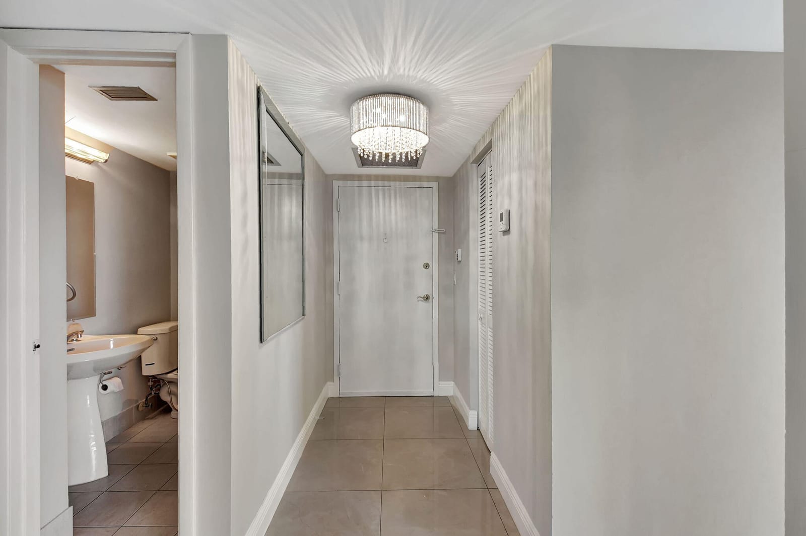 6372 La Costa Drive 302, Boca Raton, FL 33433 photo 3