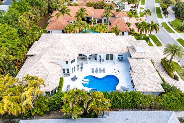 5784 Vintage Oaks Circle, Delray Beach, FL 33484