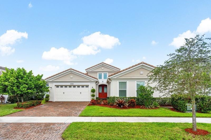 15238 Goldfinch Circle — photo 2