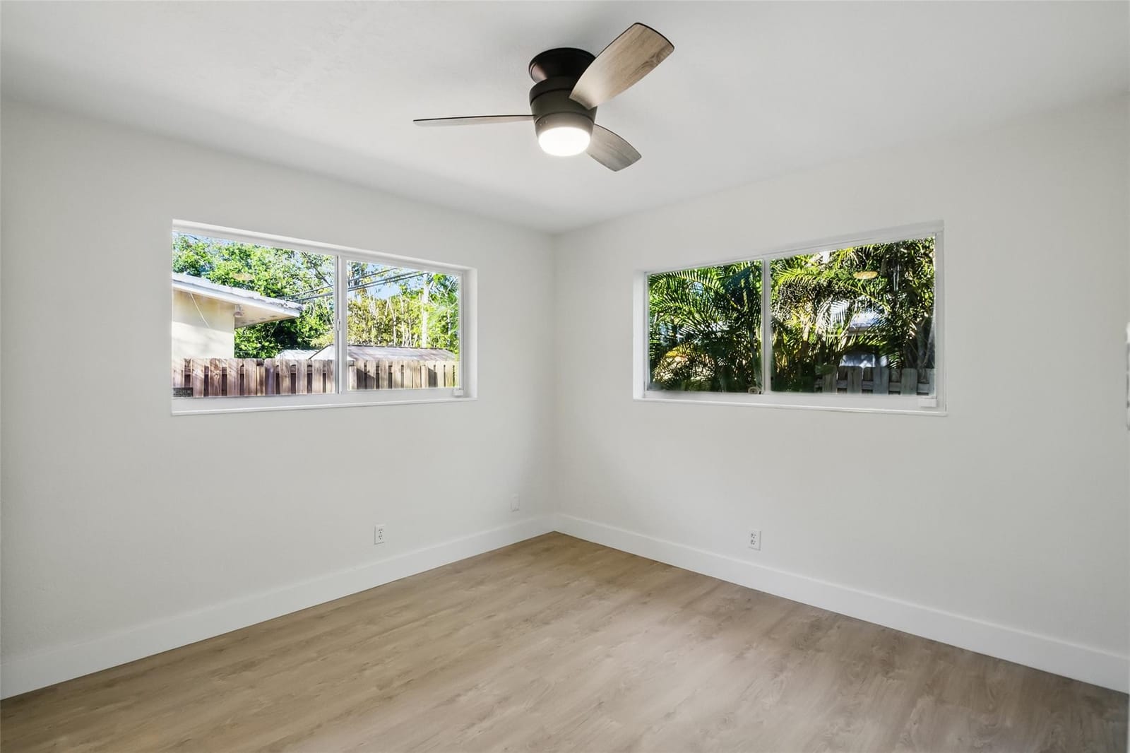 1210 NE 26th Terrace, Pompano Beach, FL 33062 photo 28