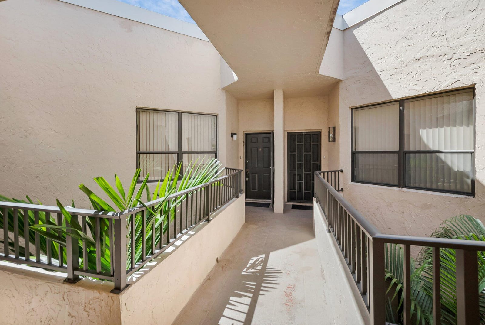 7472 La Paz Boulevard 306, Boca Raton, FL 33433 photo 3
