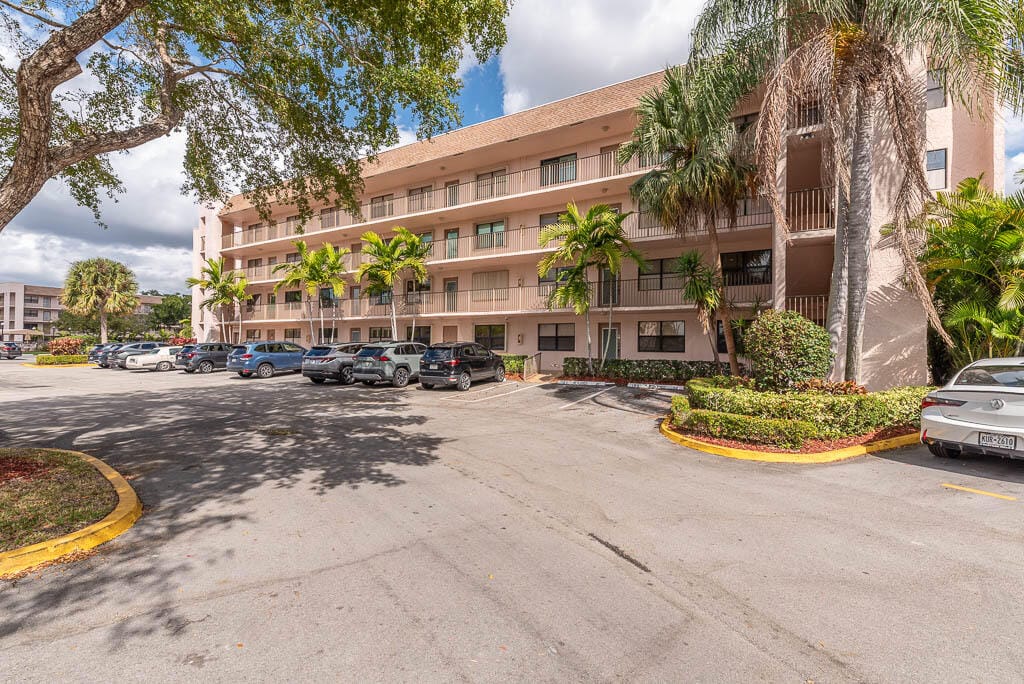 2606 NW 104th Avenue 406, Sunrise, FL 33322