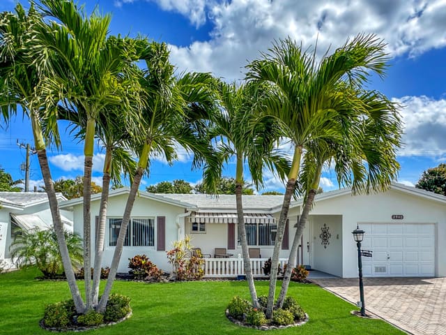 2940 NW 1st Avenue, sold in Leisureville Third Sec, Pompano Beach, FL