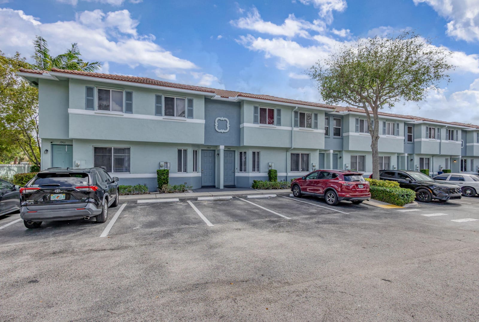1907 Hibiscus Lane, Riviera Beach, FL 33404 photo 2