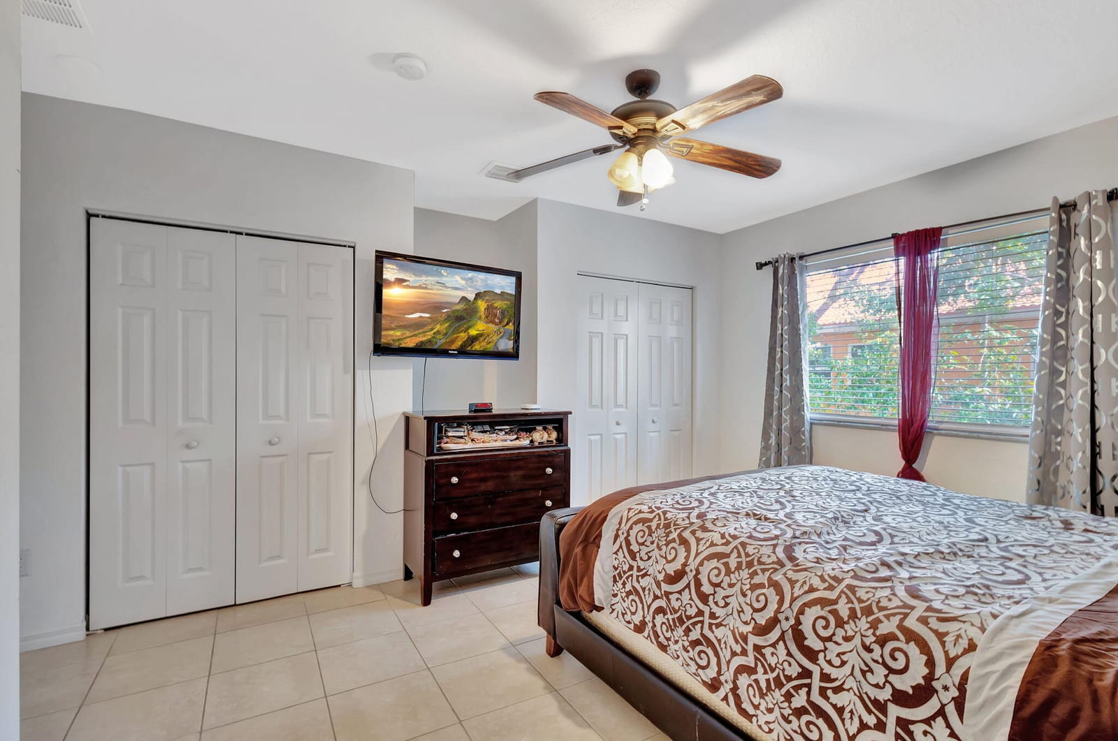 1907 Hibiscus Lane, Riviera Beach, FL 33404 photo 24