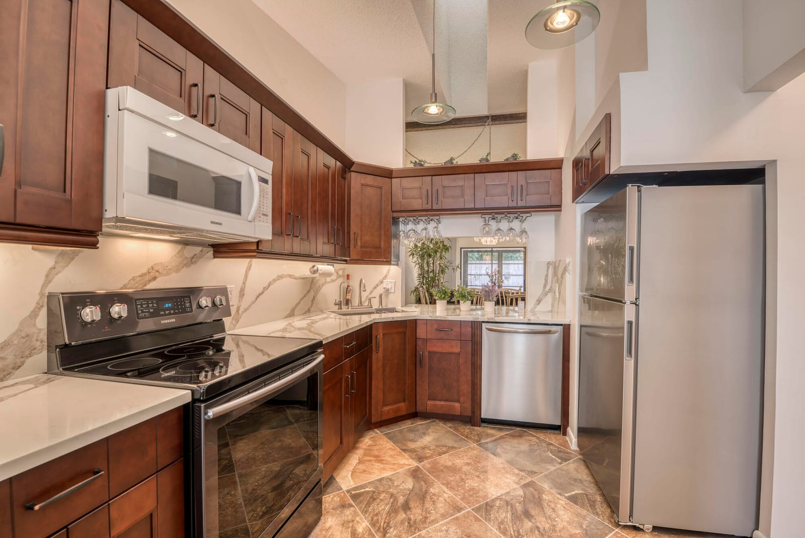 2084 SW Silver Pine Way 122-D — photo 12