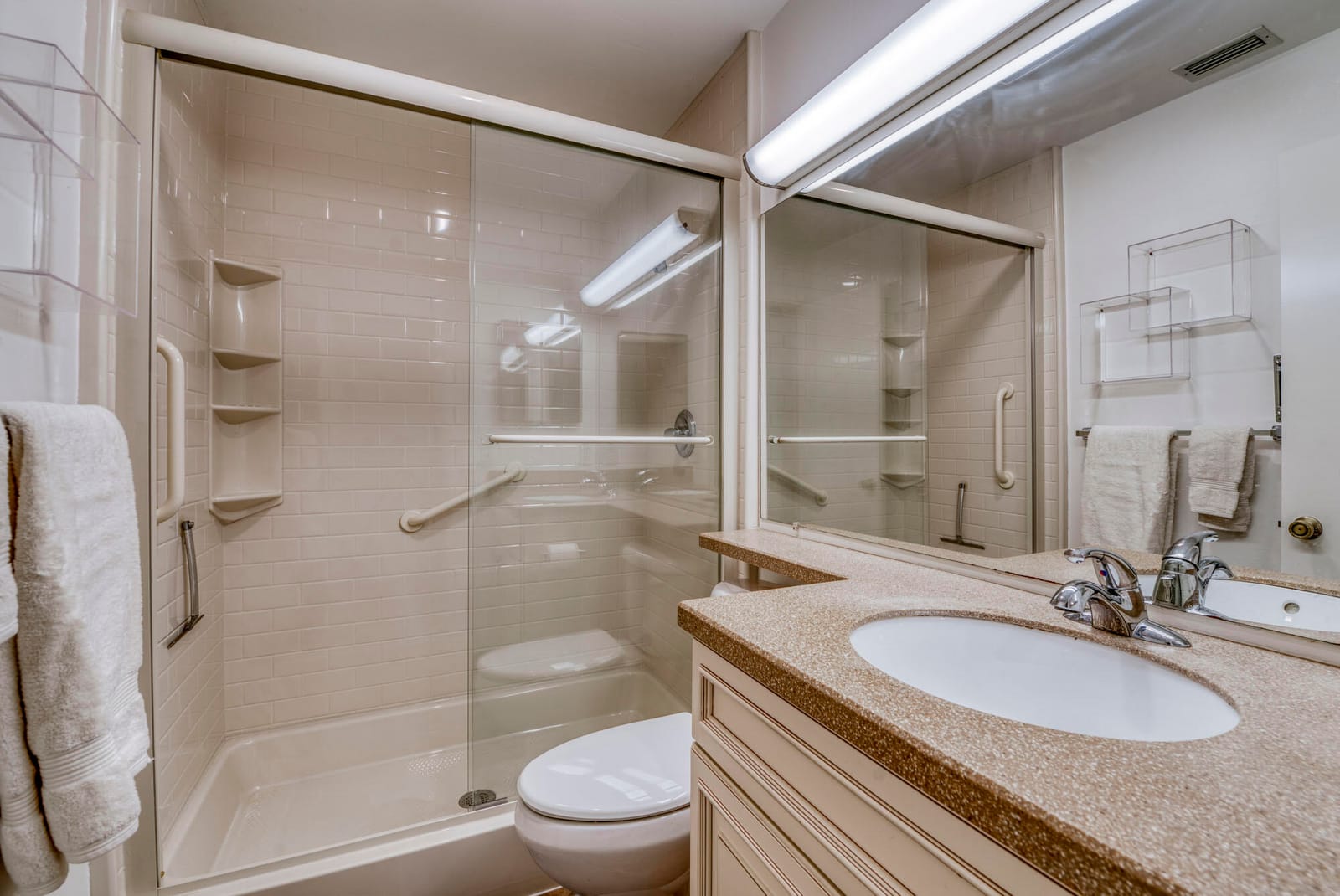 2084 SW Silver Pine Way 122-D, Palm City, FL 34990 photo 14