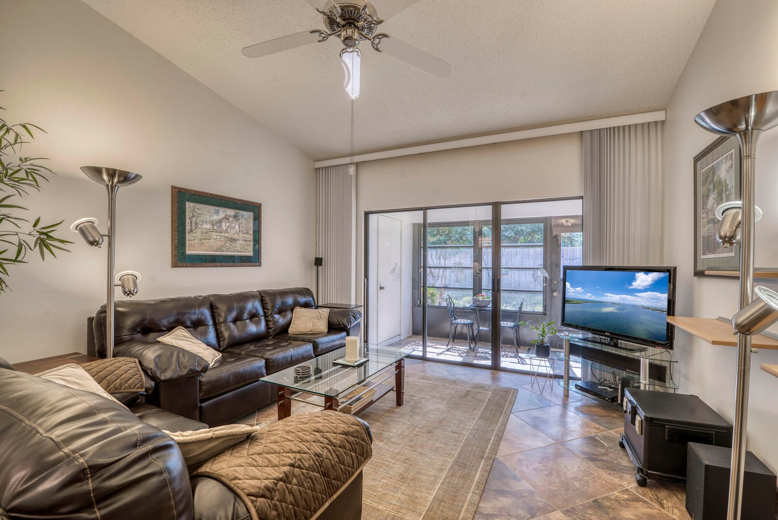 2084 SW Silver Pine Way 122-D — photo 6