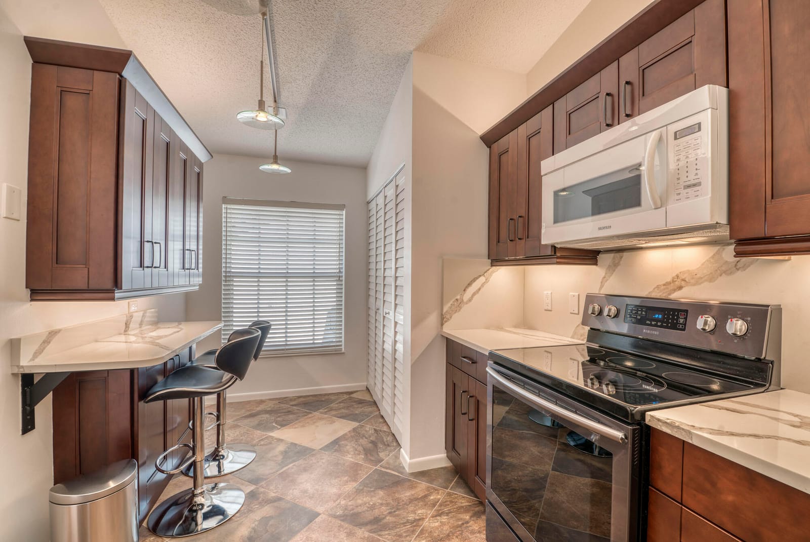 2084 SW Silver Pine Way 122-D — photo 10