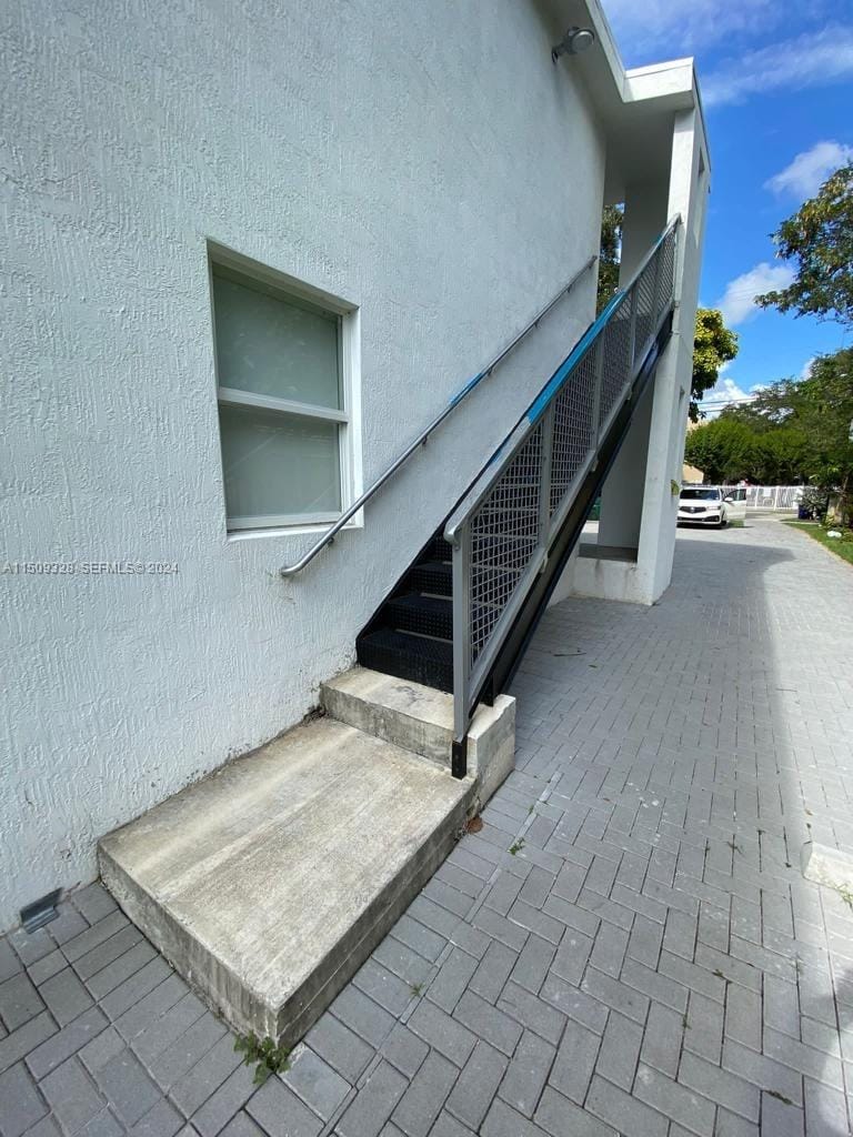 190 NW 57th Street — photo 4